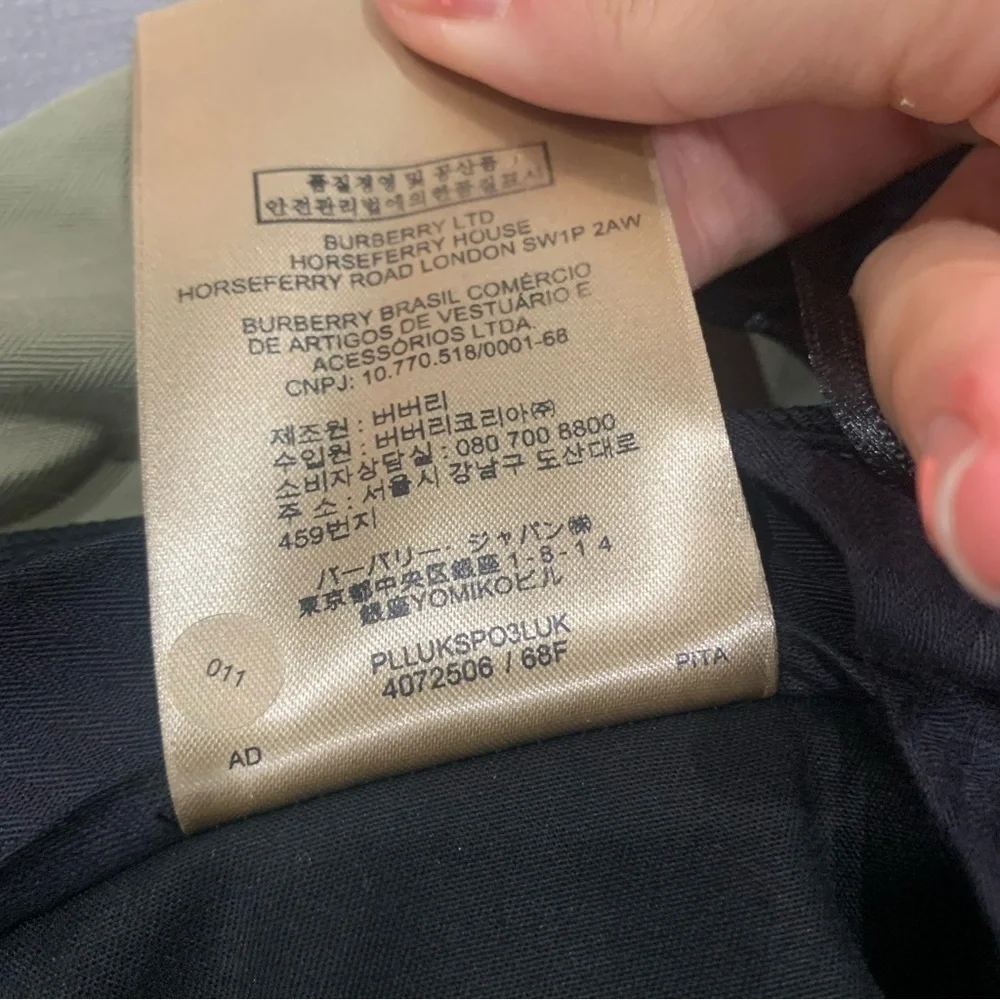 Burberry Trousers Straight-Fit Tailored Wool in Black